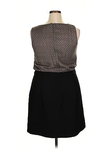 Ann Taylor LOFT Casual Dress (view 2)