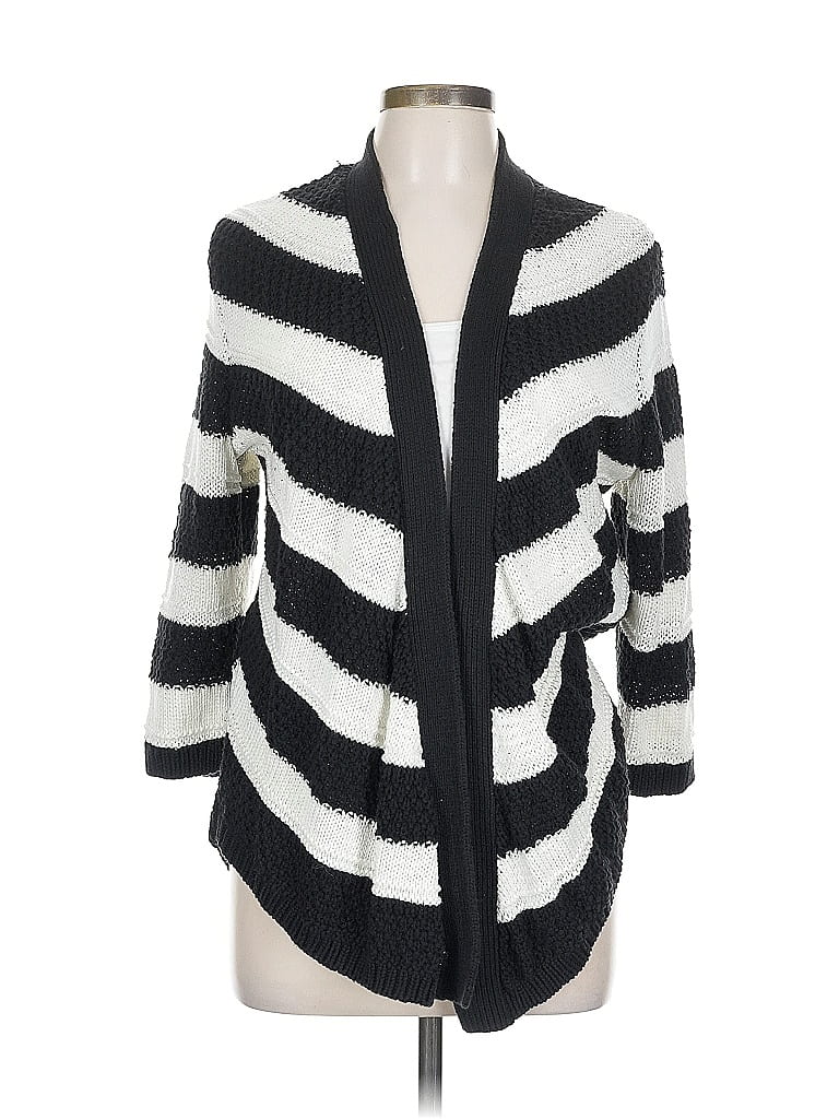 Pre-owned Chico's Cardigan Sweater In Black