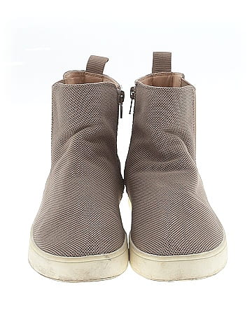 Journee Collection Ankle Boots (view 2)