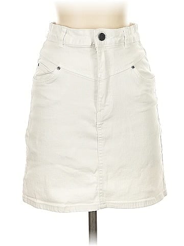 Bershka Casual Skirt (view 1)