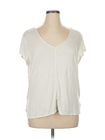 Gap Outlet Short Sleeve T-Shirt (view 1)