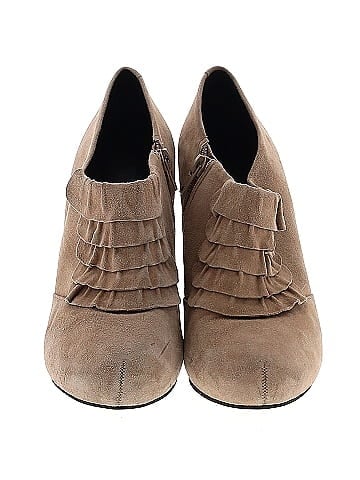Gianni Bini Ankle Boots (view 2)