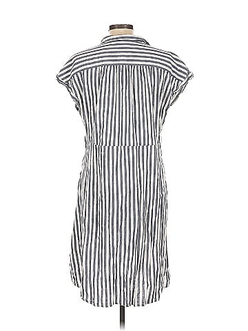 Old Navy Casual Dress (view 2)