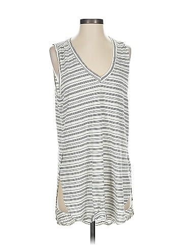 t.la Sleeveless T-Shirt (view 1)