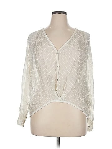 Tempo Paris 3/4 Sleeve Blouse (view 1)