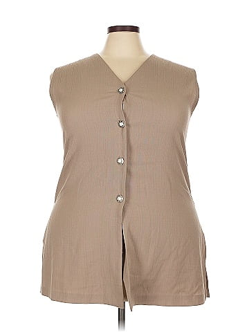 Swann Sleeveless Button-Down Shirt (view 1)