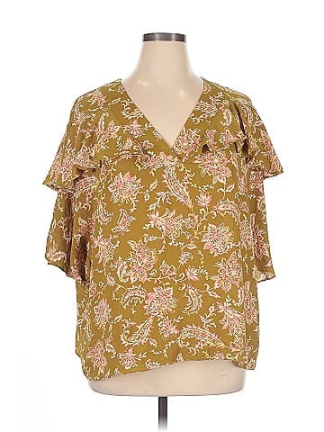 The Pioneer Woman Short Sleeve Blouse (view 1)