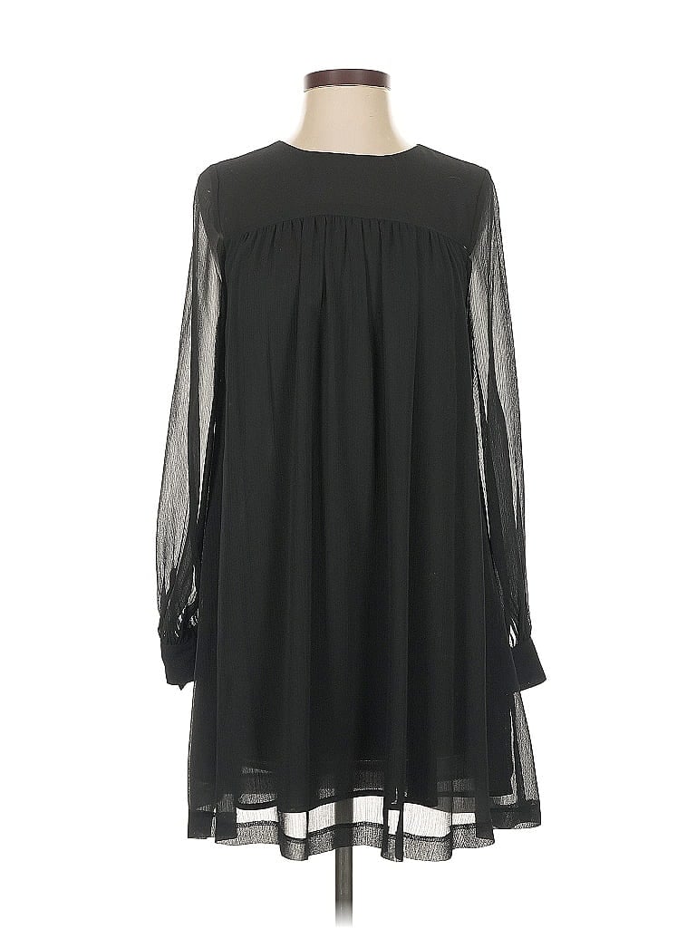 Pre-owned H&m Casual Dress In Black