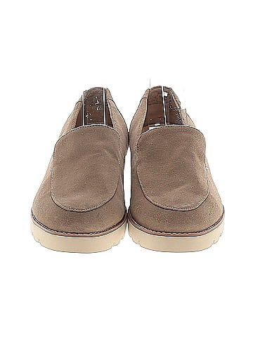 Vionic Flats (view 2)