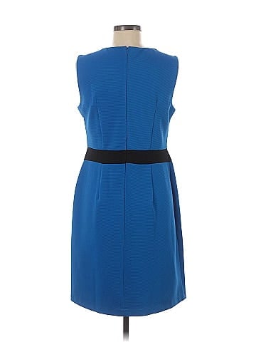 Signature collection Cocktail Dress (view 2)
