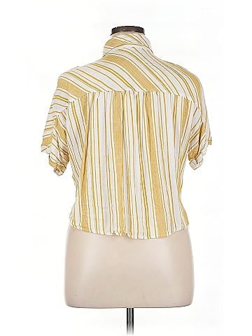 Aeropostale Short Sleeve Blouse (view 2)