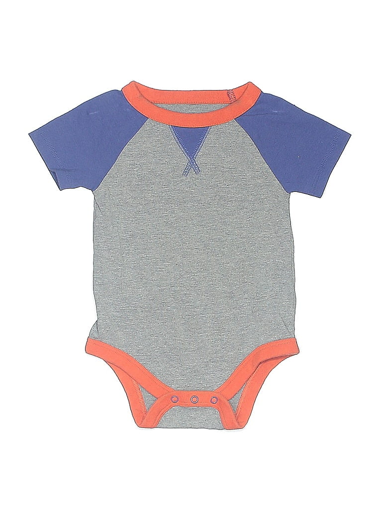 Click to view more detailed imagery on our partner's website Pre-owned Cat & Jack Babies' Short Sleeve Onesie In Gray
