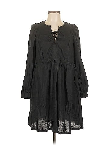 Old Navy Casual Dress (view 1)