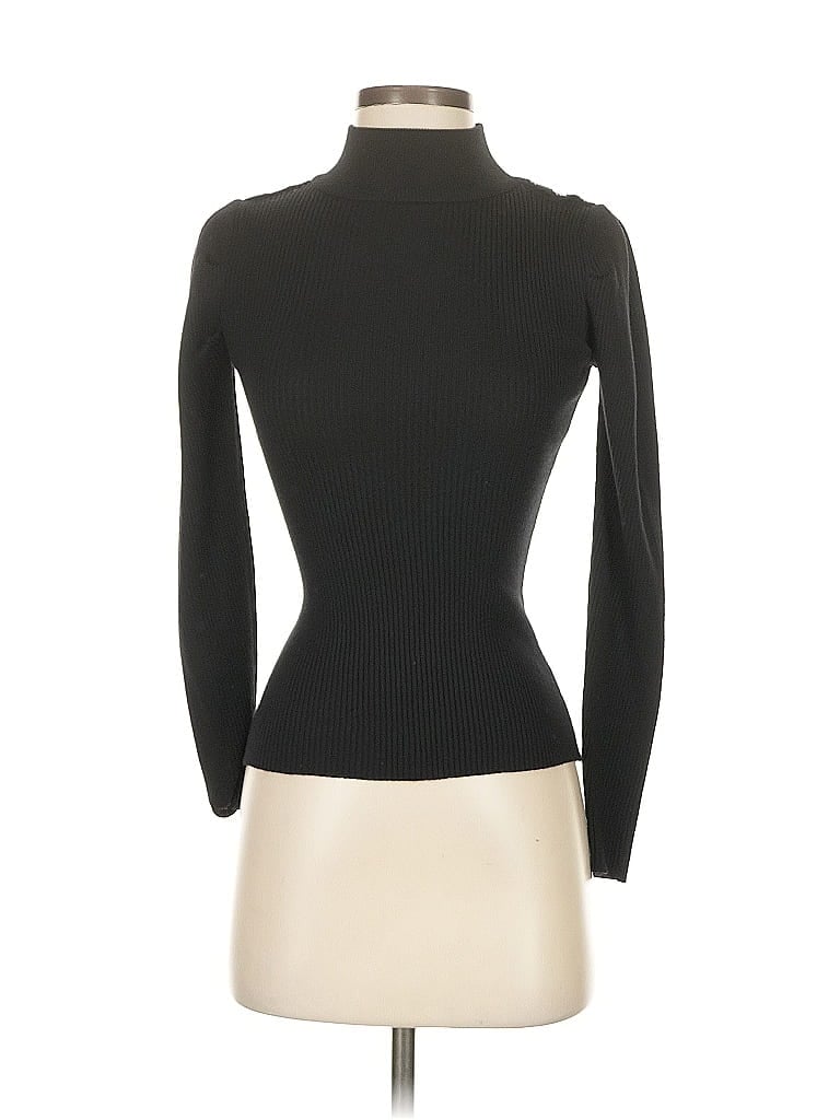 Pre-owned T Tahari Turtleneck Sweater In Black