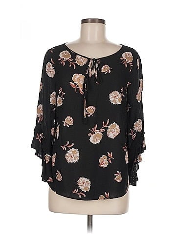 Everly 3/4 Sleeve Blouse (view 1)