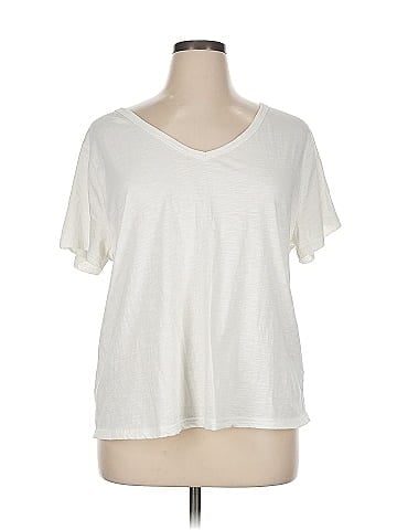Candace Cameron Bure Short Sleeve T-Shirt (view 1)