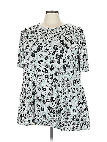 LOGO by Lori Goldstein Short Sleeve T-Shirt (view 1)