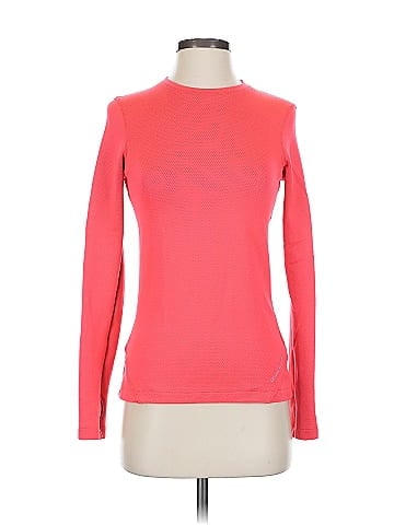 Under Armour Long Sleeve T-Shirt (view 1)