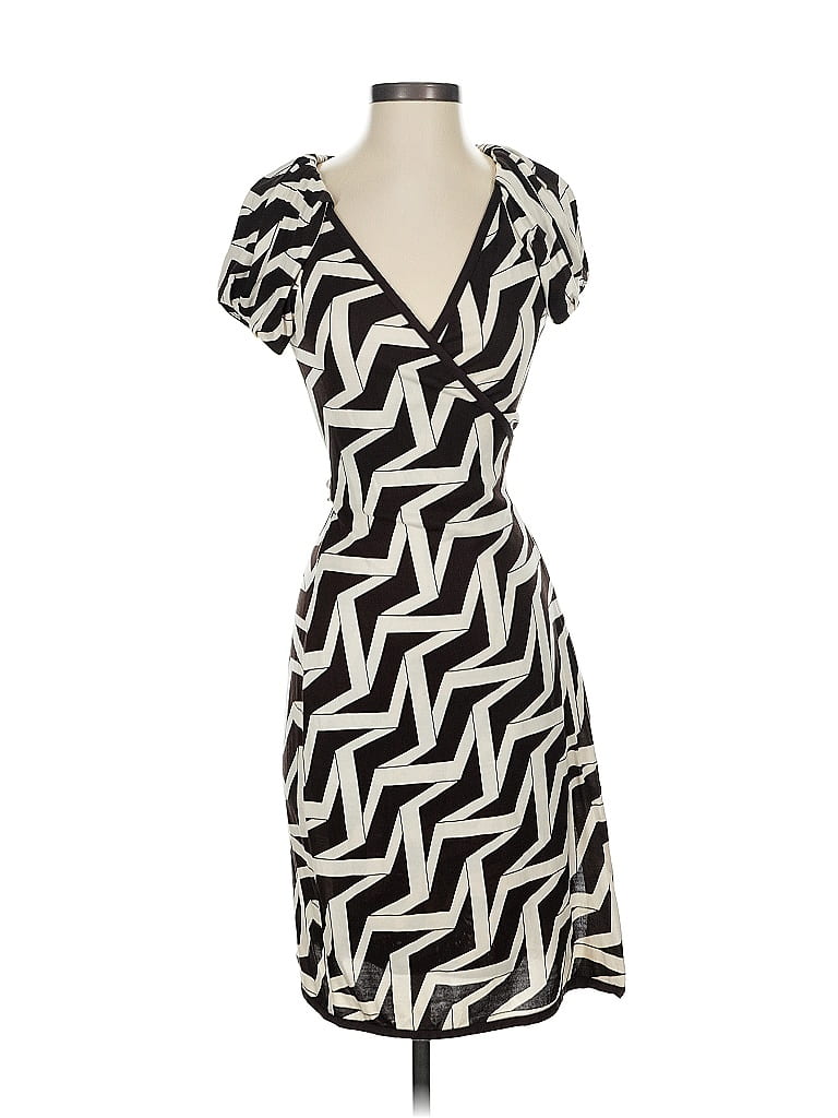 Abito DIANE VON FURSTENBERG In Seta Chiffon - Taglia 4 US - Modello Crossover Fit & Flare Asimmetrico Multicolore