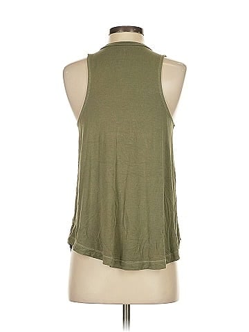 American Eagle Outfitters Sleeveless T-Shirt (view 2)