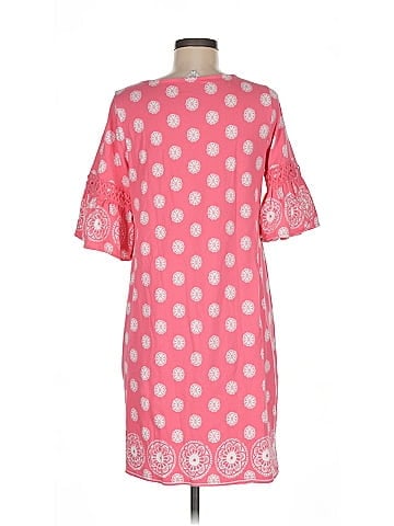 Crown & Ivy Casual Dress (view 2)