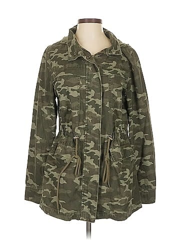 Universal Thread Coat (view 1)