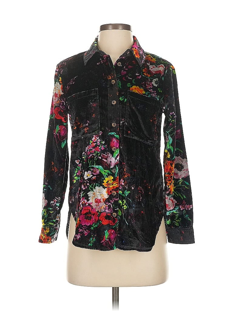 Click to view more detailed imagery on our partner's website Pre-owned Pilcro Long Sleeve Button Down Shirt In Black