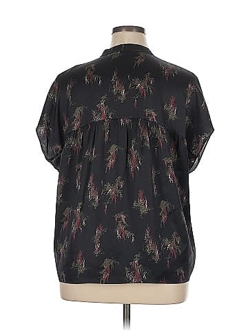 Vince. Short Sleeve Silk Top (view 2)