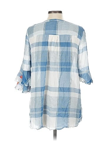 Akemi + Kin 3/4 Sleeve Blouse (view 2)