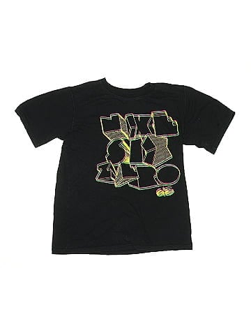 Nike Short Sleeve T-Shirt (view 1)