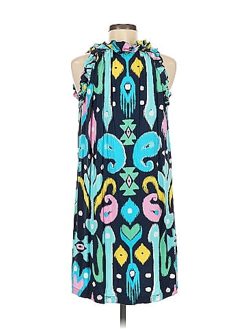 Crown & Ivy Casual Dress (view 2)