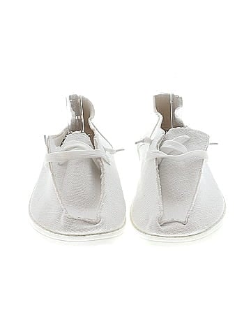 Unbranded Flats (view 2)