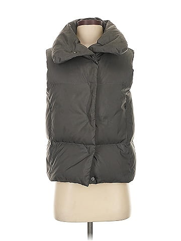 Theory Vest (view 1)