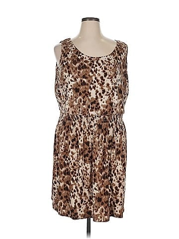 Kate Hill Casual Dress (view 1)
