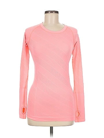 Lululemon Athletica Long Sleeve T-Shirt (view 1)