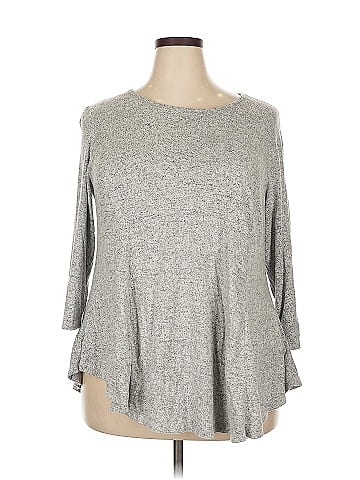 Cameo Pullover Sweater (view 1)