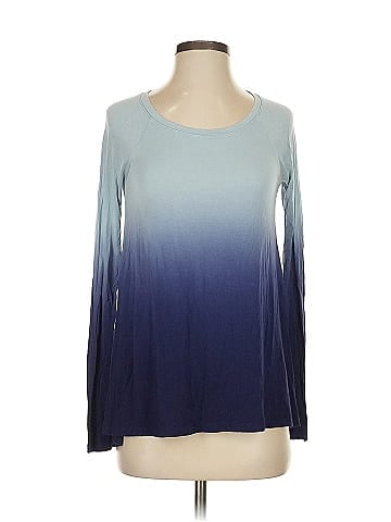 Hollister Long Sleeve T-Shirt (view 1)