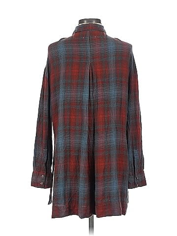 BDG Long Sleeve Button-Down Shirt (view 2)