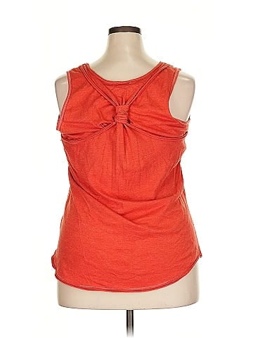 Maurices Sleeveless T-Shirt (view 2)