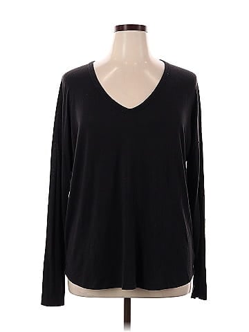 Athleta Long Sleeve T-Shirt (view 1)