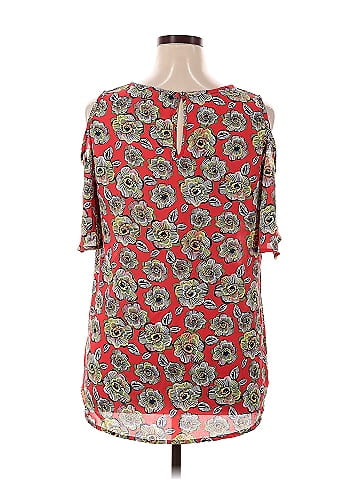 Kut from the Kloth Short Sleeve Blouse (view 2)