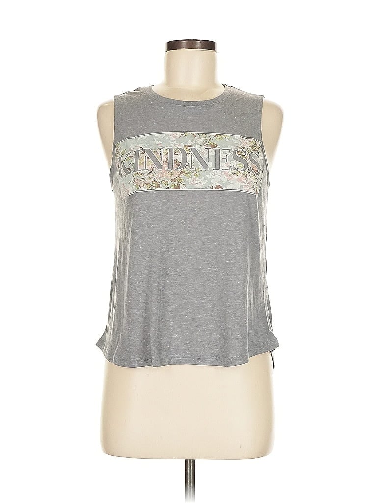 Click to view more detailed imagery on our partner's website Pre-owned Assorted Brands Sleeveless T-shirt In Gray