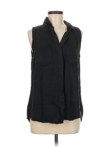 Velvet Heart Sleeveless Button-Down Shirt (view 1)