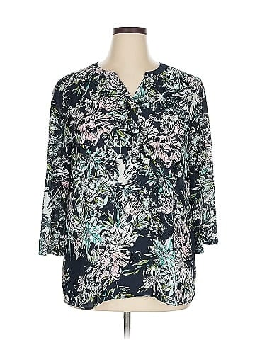 Van Heusen 3/4 Sleeve Blouse (view 1)