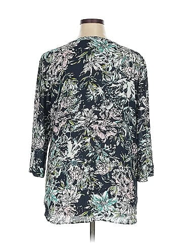 Van Heusen 3/4 Sleeve Blouse (view 2)