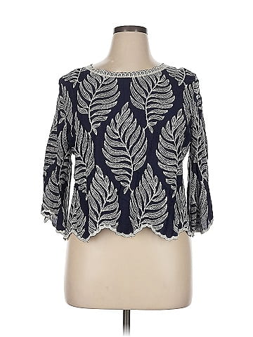 Solitaire 3/4 Sleeve Blouse (view 1)