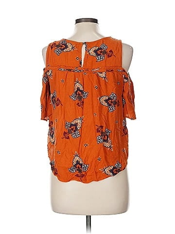 Eyeshadow Sleeveless Blouse (view 2)