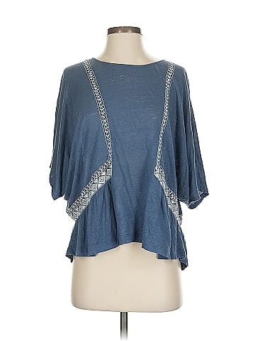 Akemi + Kin 3/4 Sleeve Top (view 1)