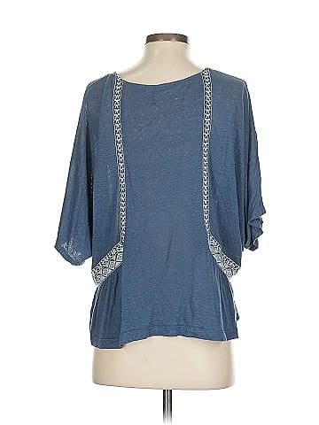 Akemi + Kin 3/4 Sleeve Top (view 2)