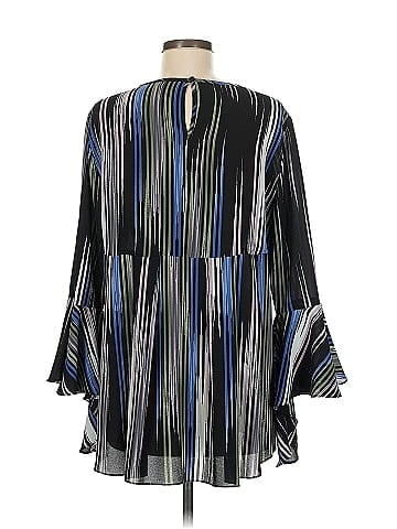Vince Camuto 3/4 Sleeve Blouse (view 2)